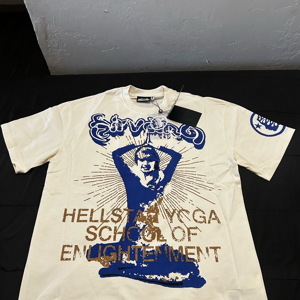 Hell star blue & cream yoga tee